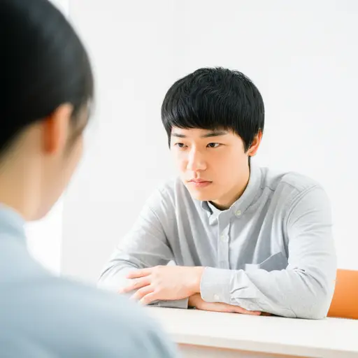 稍等片刻，我会全神贯注听你讲。